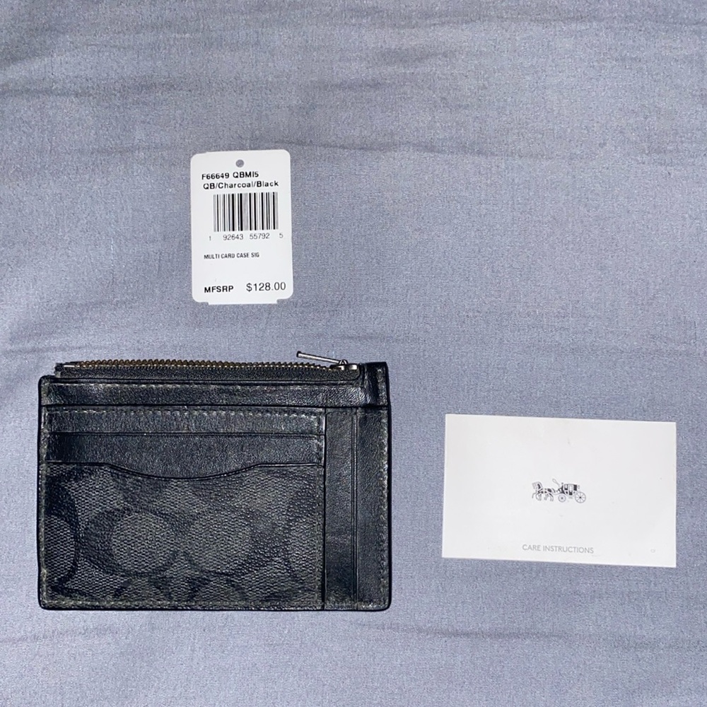 NWT Coach Zip Multi Card Case